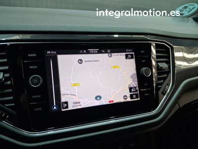 volkswagen-t-roc-sport-2-0-tdi-110kw-150cv-dsg-14 Thumbnail