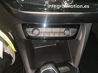 opel-corsa-1-2t-xhl-74kw-100cv-edition-16 Thumbnail