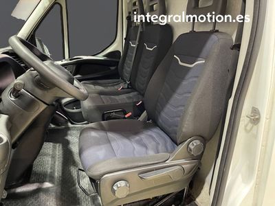 iveco-daily-2-3-td-35s-16v-3520l-h2-12-m3-16 Thumbnail