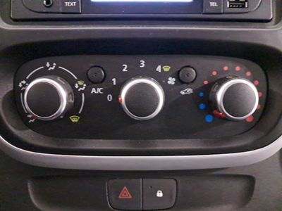 renault-trafic-furg-n-l2h1-blue-dci-96-kw-130cv-cua-10 Thumbnail