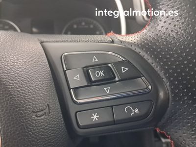 mg-zs-1-0t-comfort-auto-11 Thumbnail