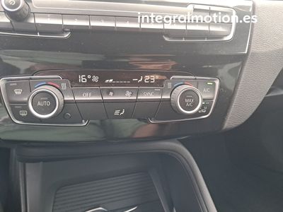 bmw-x1-sdrive18da-corporate-16 Thumbnail