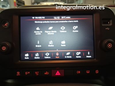 fiat-panda-panda-hybrid-1-0-51kw-70cv-15 Thumbnail