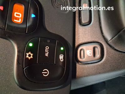fiat-panda-panda-hybrid-1-0-51kw-70cv-32 Thumbnail
