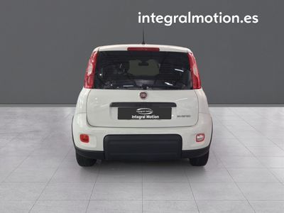 fiat-panda-panda-hybrid-1-0-51kw-70cv-24 Thumbnail