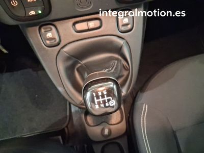 fiat-panda-panda-hybrid-1-0-51kw-70cv-17 Thumbnail