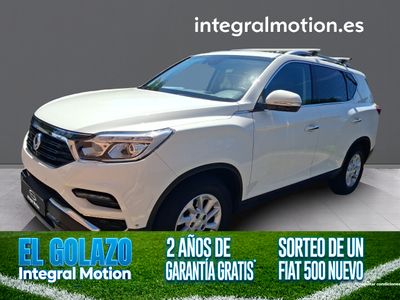 ssangyong-rexton-d22dtr-4x2-premium-0