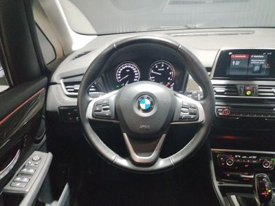 bmw-serie-2-gran-tourer-218d-10 Thumbnail