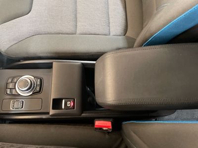 bmw-i3--21 Thumbnail