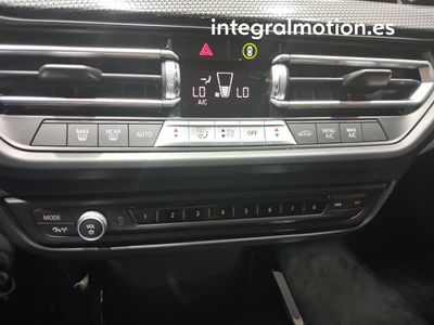 bmw-serie-2-218i-gran-coupe-16 Thumbnail