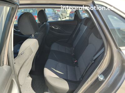 hyundai-i30-1-0-tgdi-klass-dct-9 Thumbnail