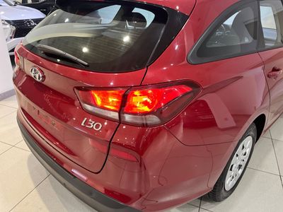 hyundai-i30-1-0-tgdi-klass-dct-26 Thumbnail