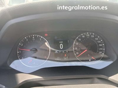 renault-captur-equilibre-tce-67kw-90cv-3 Thumbnail