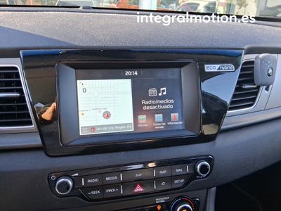 kia-niro-1-6-gdi-hev-104kw-141cv-business-14 Thumbnail