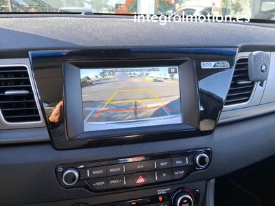 kia-niro-1-6-gdi-hev-104kw-141cv-business-15 Thumbnail