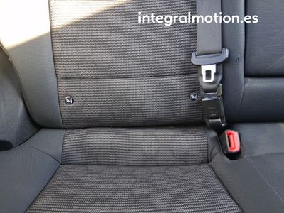 kia-niro-1-6-gdi-hev-104kw-141cv-business-22 Thumbnail