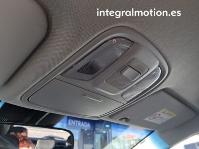 kia-niro-1-6-gdi-hev-104kw-141cv-business-18 Thumbnail