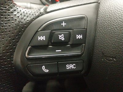 mg-zs-1-5-luxury-10 Thumbnail