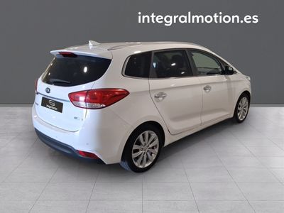 kia-carens-1-6-gdi-uefa-euro2016-eco-dynamics-4 Thumbnail