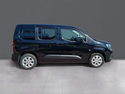 opel-combo-life-1-5-turbo-d-bluei-96kw-s-s-elegance-l1h1-5d-14 Thumbnail
