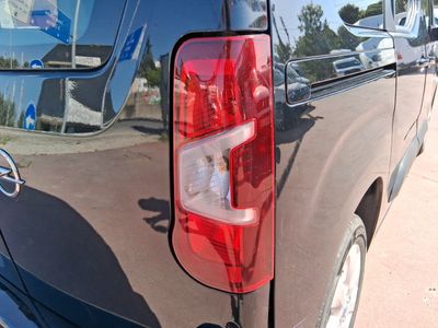 opel-combo-life-1-5-turbo-d-bluei-96kw-s-s-elegance-l1h1-5d-18 Thumbnail