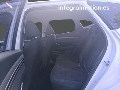 hyundai-tucson-1-6-tgdi-169kw-230cv-hev-maxx-auto-8 Thumbnail