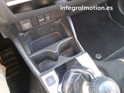 honda-jazz-1-3-i-vtec-elegance-21 Thumbnail
