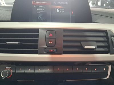bmw-serie-4-418d-gran-coupe-15 Thumbnail