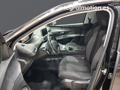 peugeot-3008-active-bluehdi-96kw-130cv-s-s-eat8-5 Thumbnail