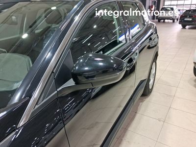 peugeot-3008-active-bluehdi-96kw-130cv-s-s-eat8-30 Thumbnail