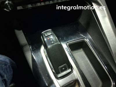 peugeot-3008-active-bluehdi-96kw-130cv-s-s-eat8-17 Thumbnail