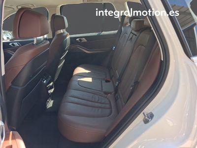 bmw-x5-xdrive25d-9 Thumbnail