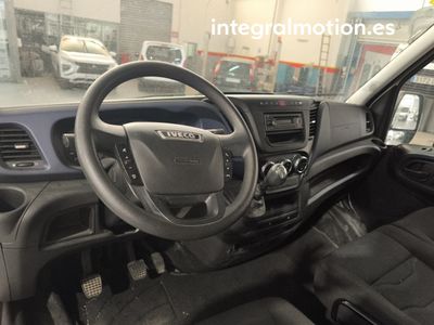 iveco-daily-35s14-l3h2-2-2-136-cv-7 Thumbnail
