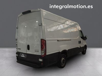 iveco-daily-35s14-l3h2-2-2-136-cv-4 Thumbnail