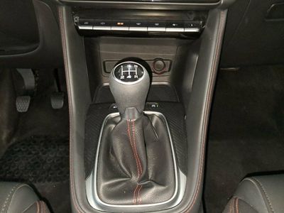 mg-zs-1-0t-luxury-17 Thumbnail
