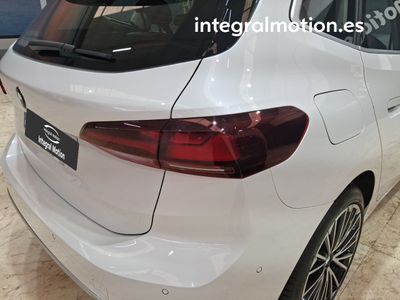 bmw-serie-2-active-tourer-218i-27 Thumbnail