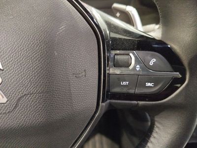 peugeot-2008-allure-bluehdi-130-s-s-eat8-12 Thumbnail