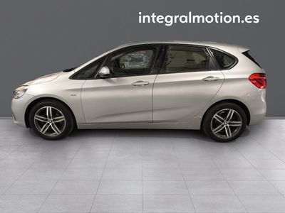 bmw-serie-2-active-tourer-218d-23 Thumbnail