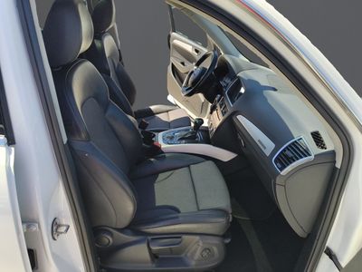 audi-q5-s-line-2-0-tdi-140kw-quattro-s-tronic-8 Thumbnail