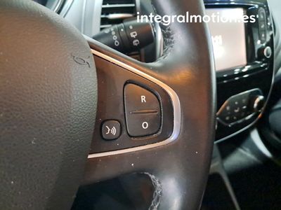 renault-captur-zen-tce-66kw-90cv-12 Thumbnail