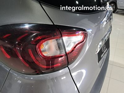 renault-captur-zen-tce-66kw-90cv-27 Thumbnail