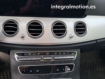 mercedes-clase-e-e-300-de-estate-16 Thumbnail