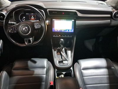 mg-zs-1-0t-luxury-auto-5 Thumbnail