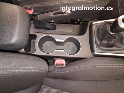 hyundai-i30-1-6-crdi-110cv-tecno-21 Thumbnail