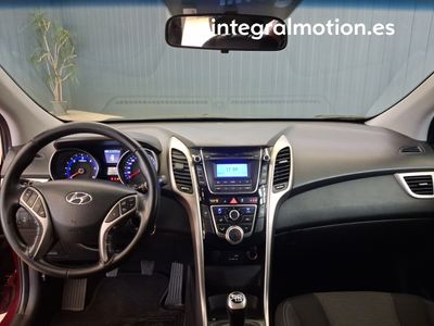 hyundai-i30-1-6-crdi-110cv-tecno-6 Thumbnail
