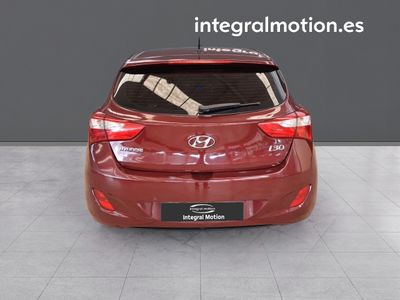 hyundai-i30-1-6-crdi-110cv-tecno-24 Thumbnail