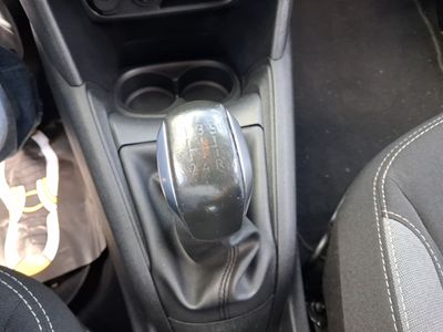 peugeot-208-5p-style-1-6-bluehdi-55kw-75cv-17 Thumbnail