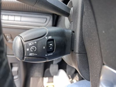 peugeot-208-5p-style-1-6-bluehdi-55kw-75cv-11 Thumbnail