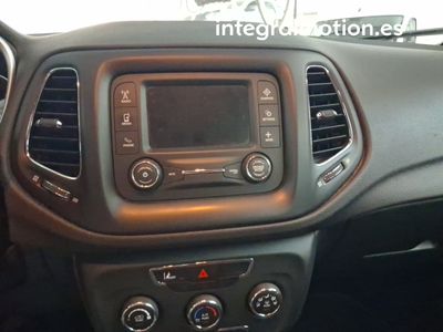 jeep-compass-1-4-mair-103kw-longitude-4x2-14 Thumbnail