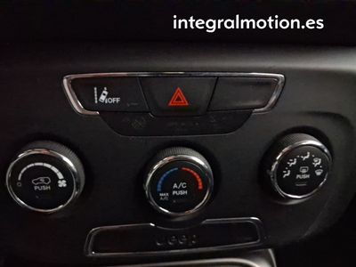 jeep-compass-1-4-mair-103kw-longitude-4x2-16 Thumbnail